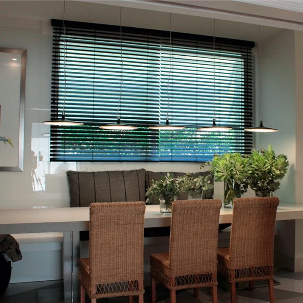 Horizontales Venecianas Wood Blind